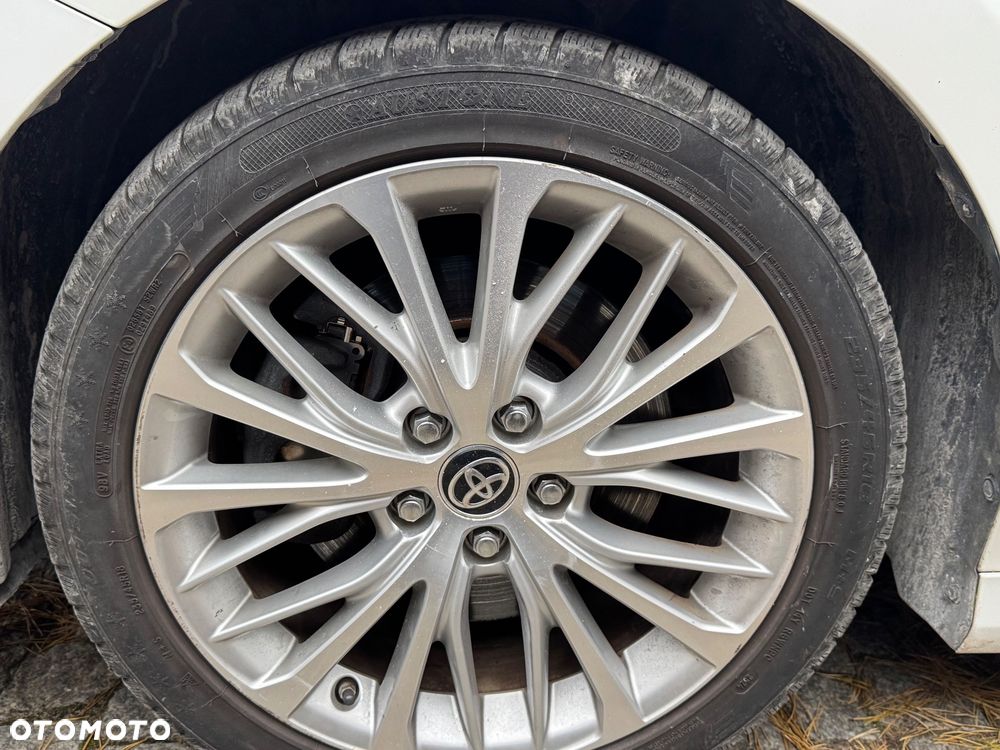 Toyota Camry 2.5 Hybrid Executive CVT - 40