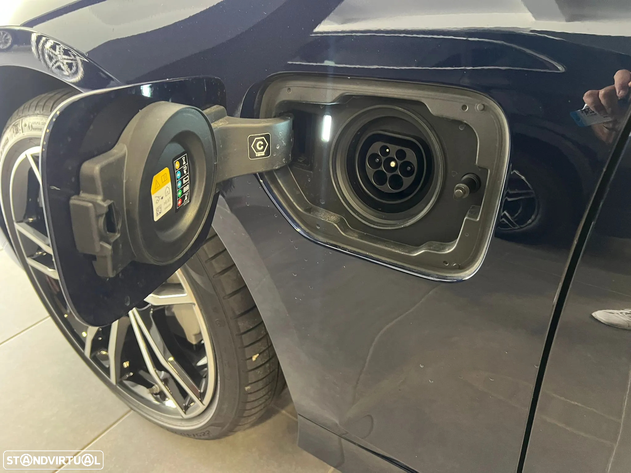 BMW 330 e Pack Desportivo M Auto - 21