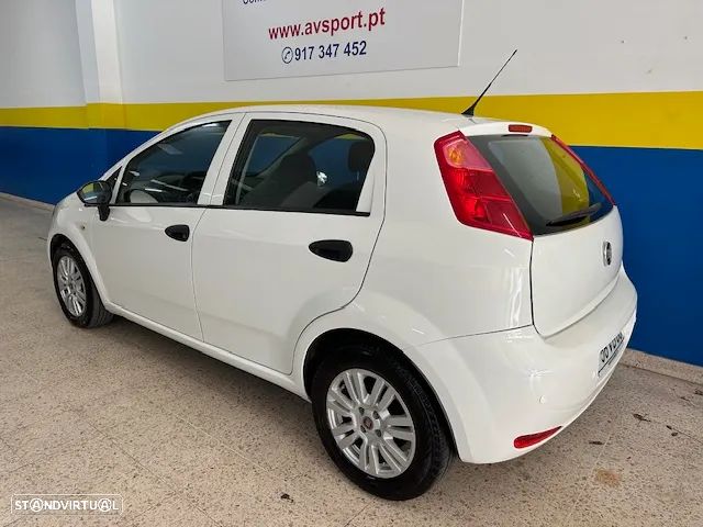 Fiat Punto 1.3 M-Jet Lounge S&S - 5