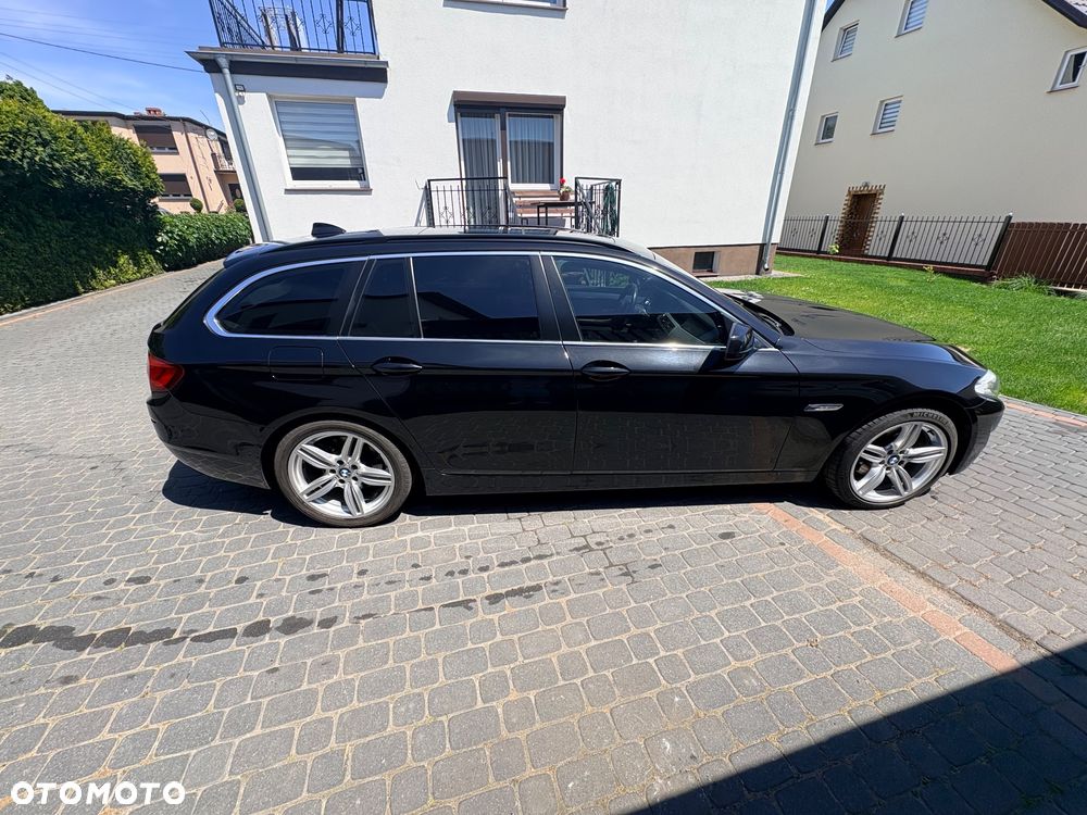 BMW Seria 5 520d - 2