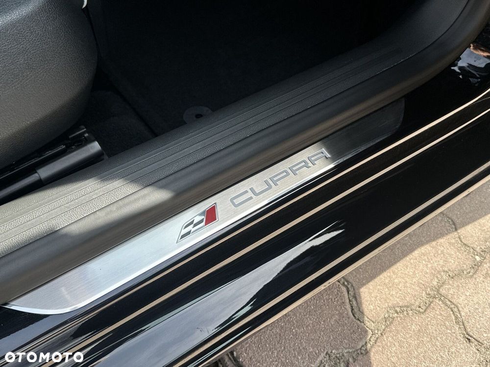 Seat Leon 2.0 TSI Cupra S&S DSG - 32