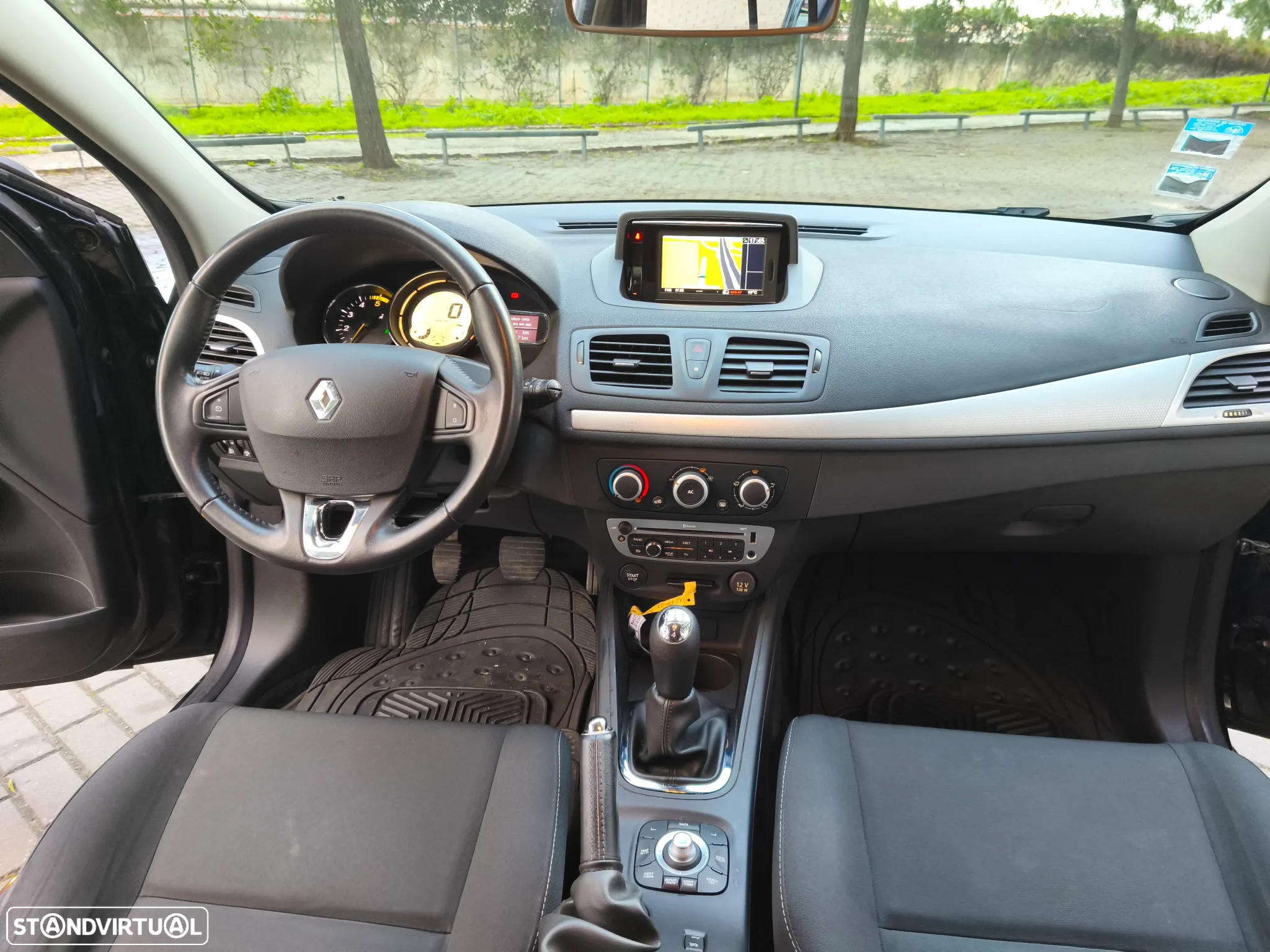 Renault Mégane Sport Tourer 1.5 dCi Dynamique - 12