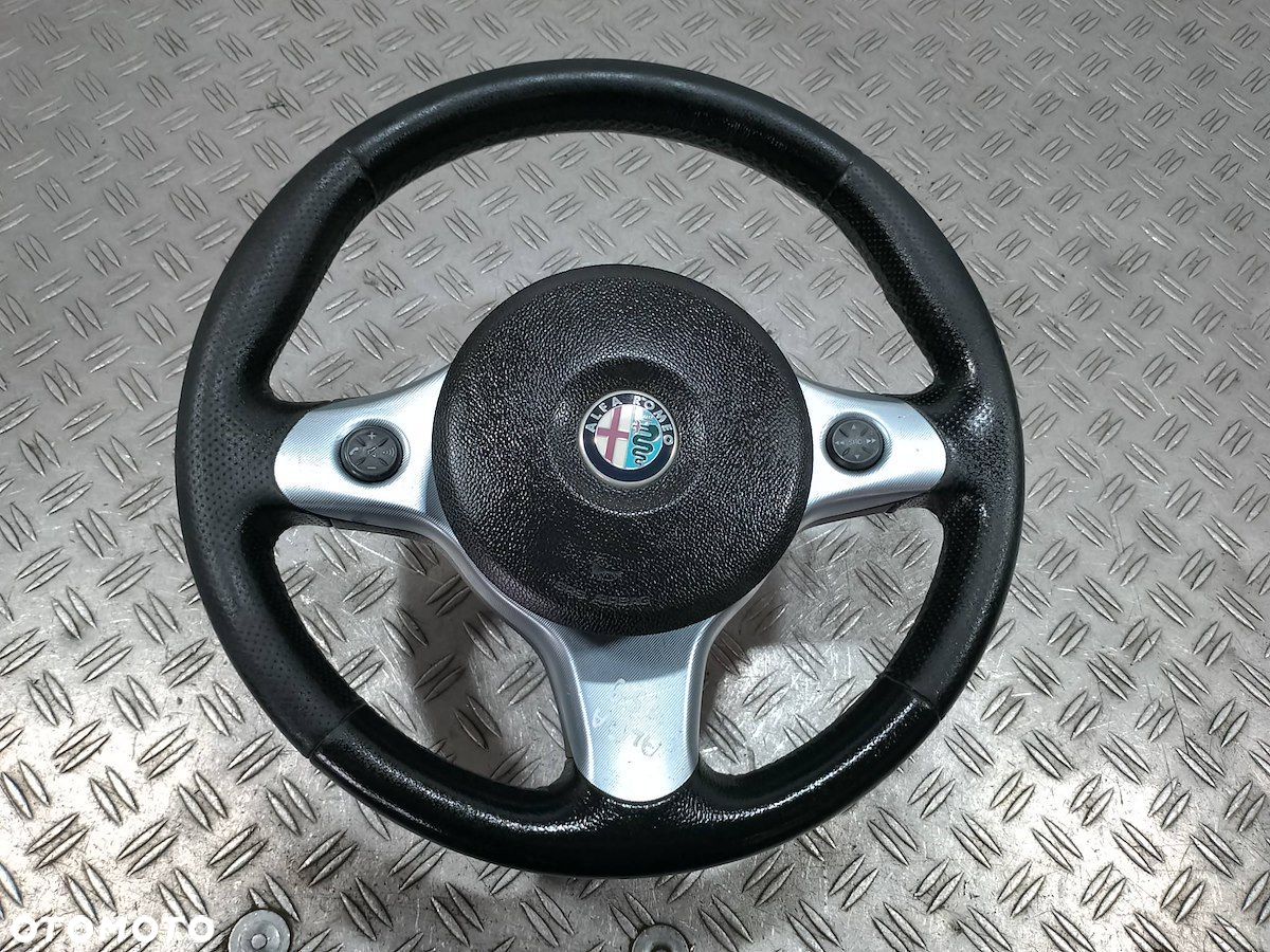 KIEROWNICA Z PODUSZKĄ ALFA ROMEO 159 9N072120056   86250210091 - 1