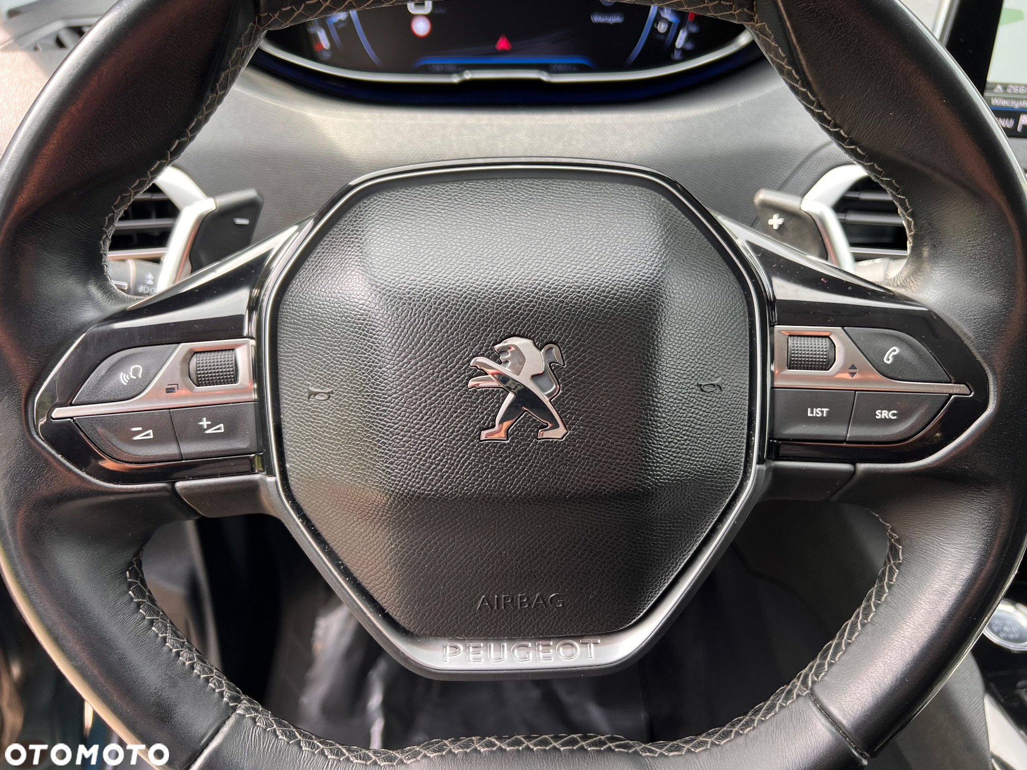 Peugeot 5008 1.5 BlueHDI Allure S&S EAT8 - 29
