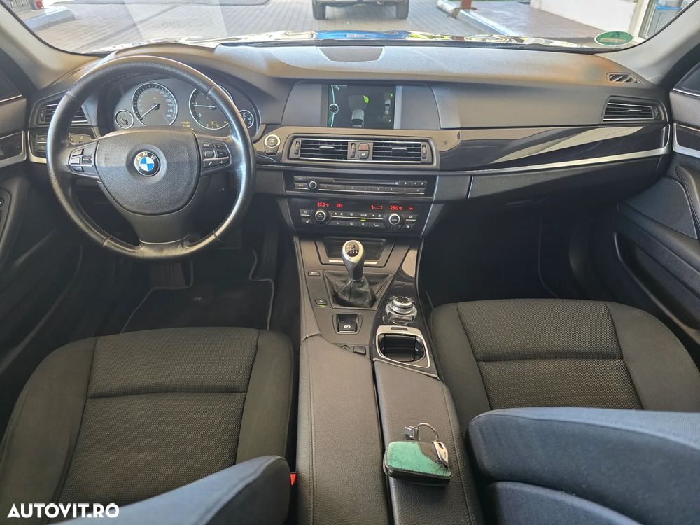 BMW Seria 5 520d - 9