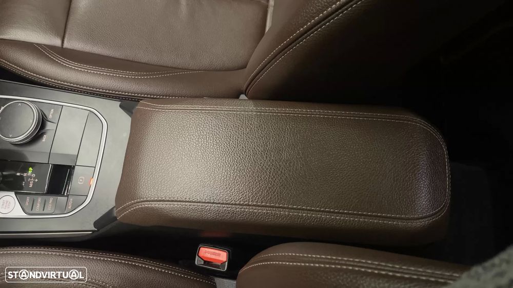 BMW 116 d Aut. Sport Line - 46