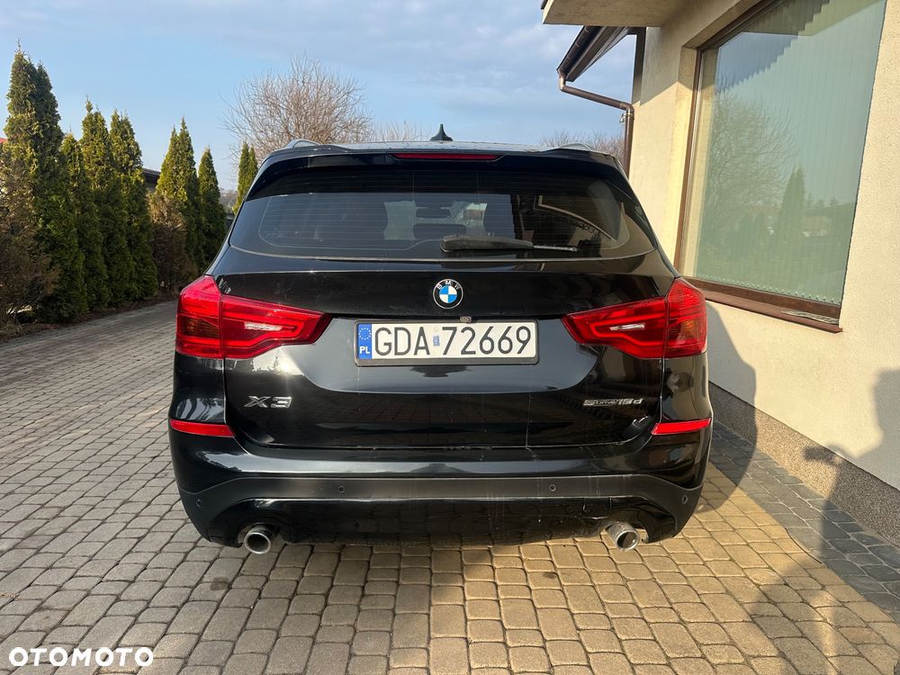 BMW X3 sDrive18d - 18