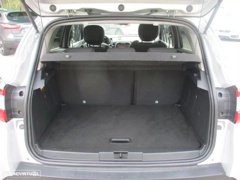Renault Captur 1.5 dCi Exclusive - 25