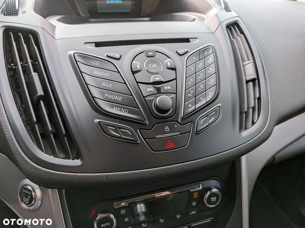 Ford Kuga - 18