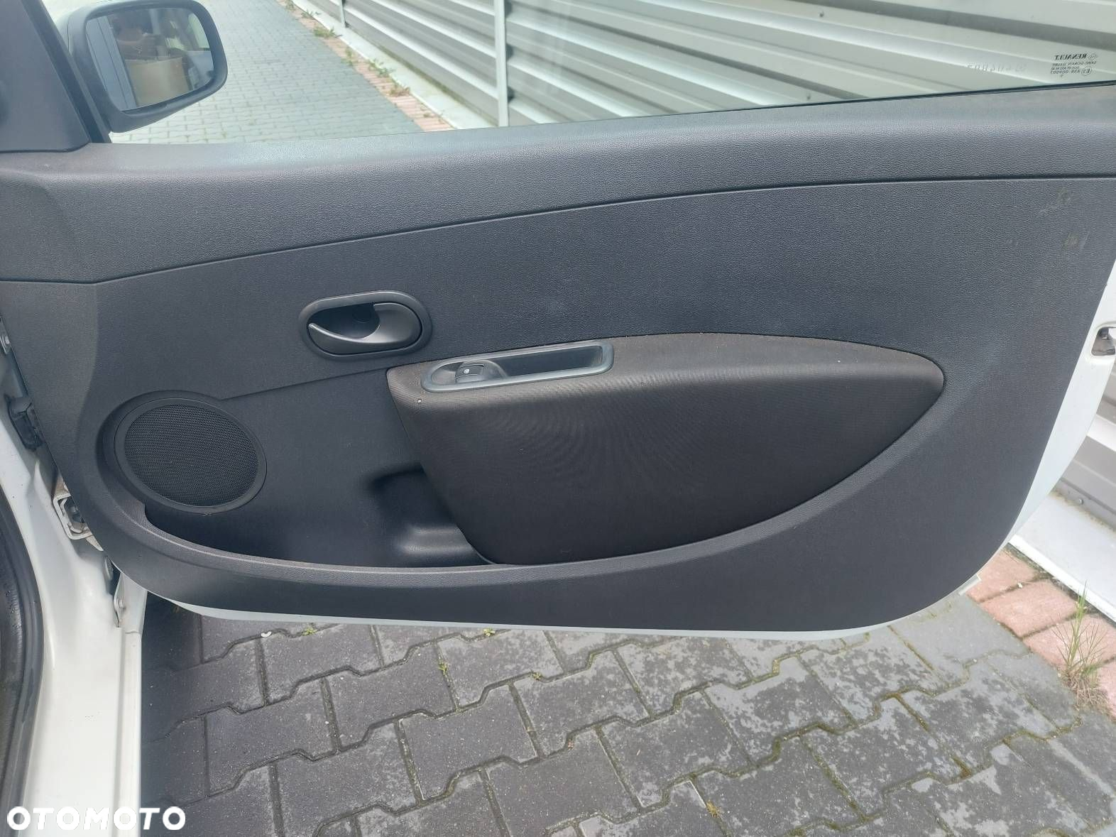 FOTELE KOMPLET LEWY PRAWY KANAPA TYŁ + BOCZKI RENAULT CLIO III - 4