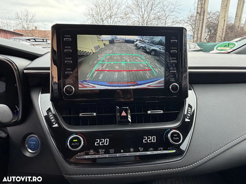 Toyota Corolla 1.8 HSD Business - 15