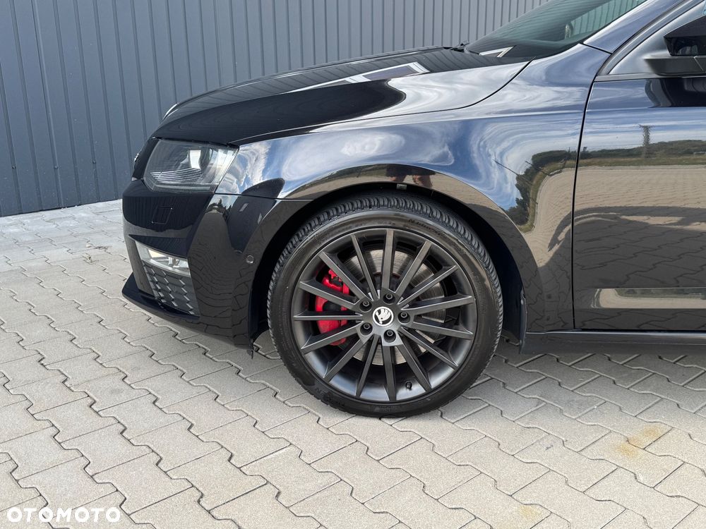 Skoda Octavia 2.0 TDI RS DSG - 11