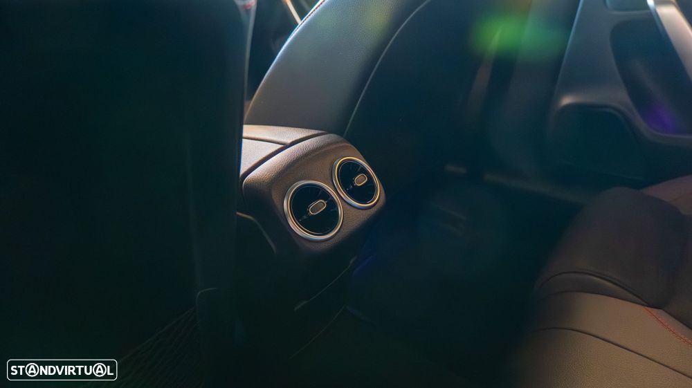 Mercedes-Benz A 200 AMG Line Aut. - 24