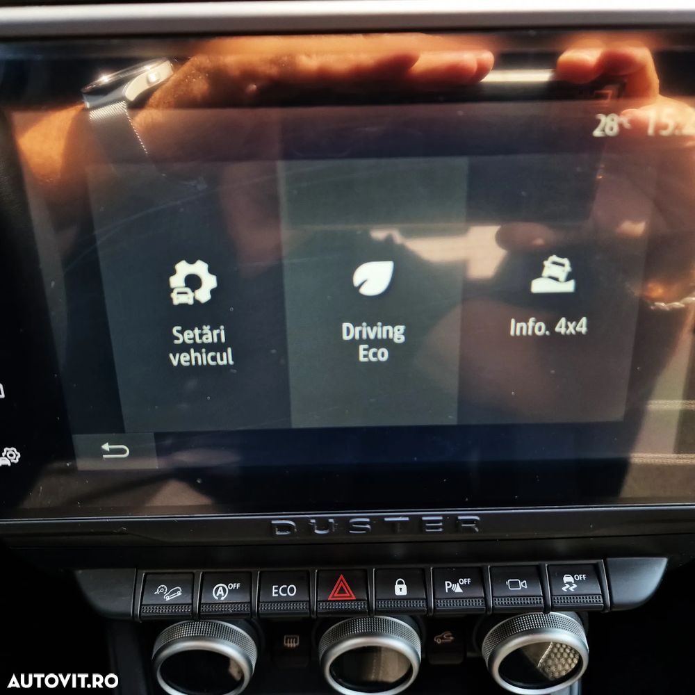 Dacia Duster TCe 150 4X4 Journey+ - 32