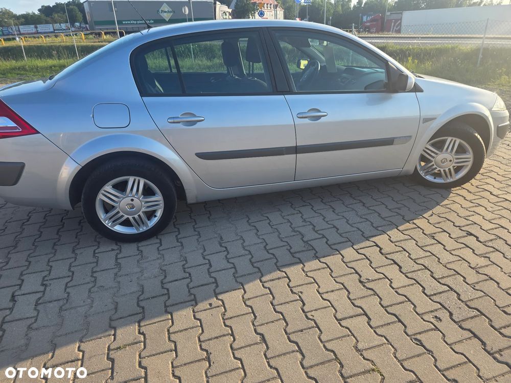 Renault Megane 1.6 16V Confort Dynamique - 14