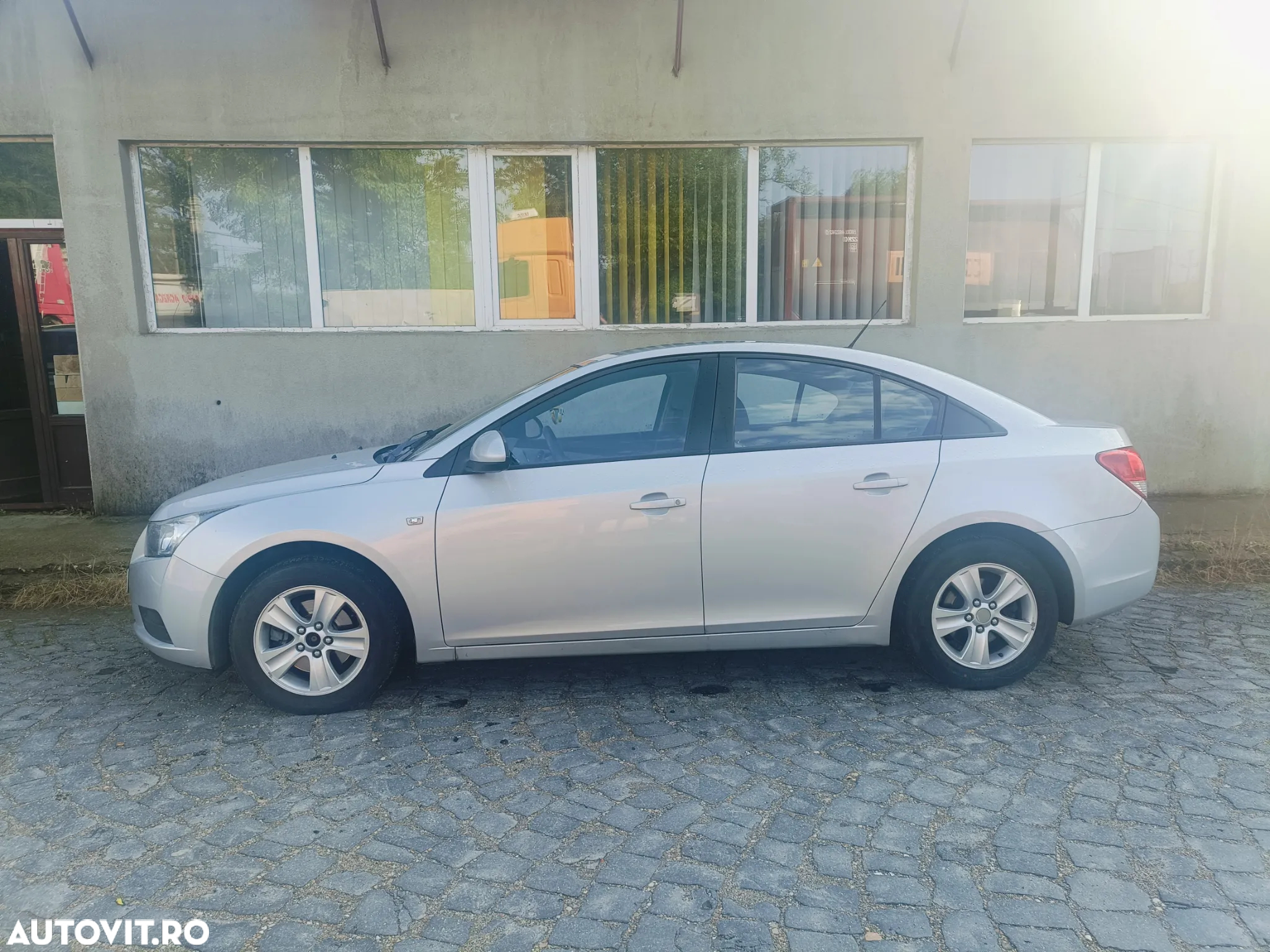 Chevrolet Cruze 2.0 LS - 5