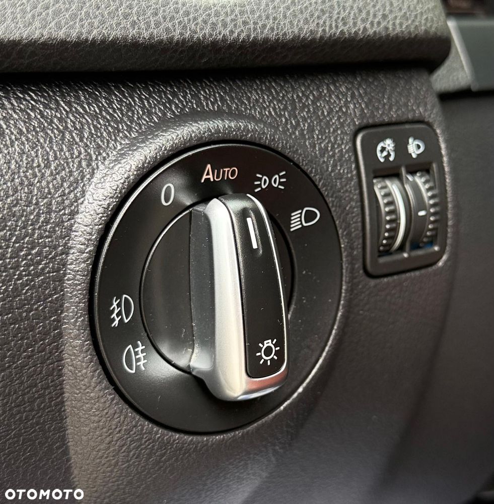 Volkswagen Tiguan 2.0 TDI SCR 4MOTION BlueMotion Technology DSG Trend & Fun - 30