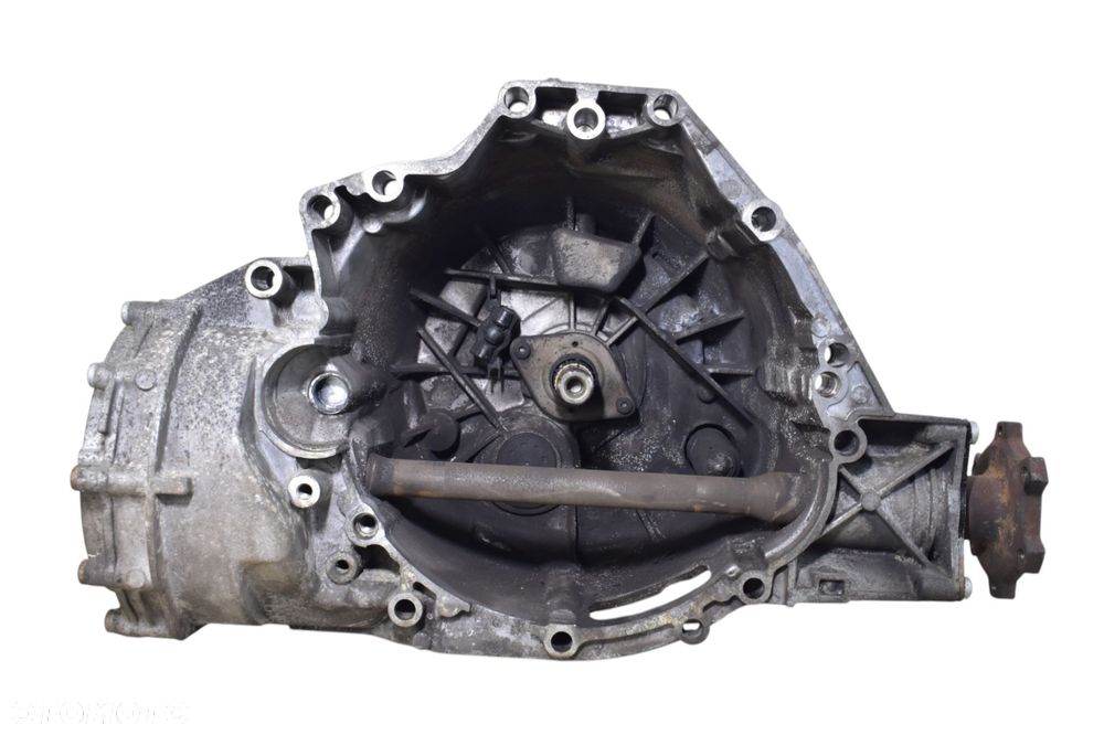 Skrzynia Biegów Manualna AUDI A4 B8 A5 8T 2.0 TDI 143KM JJG silnik CAG - 4