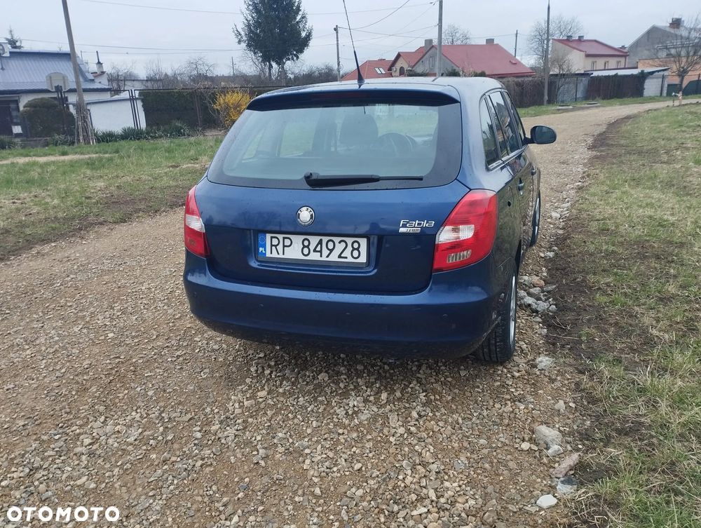 Skoda Fabia 1.6 TDI DPF Active Plus - 6