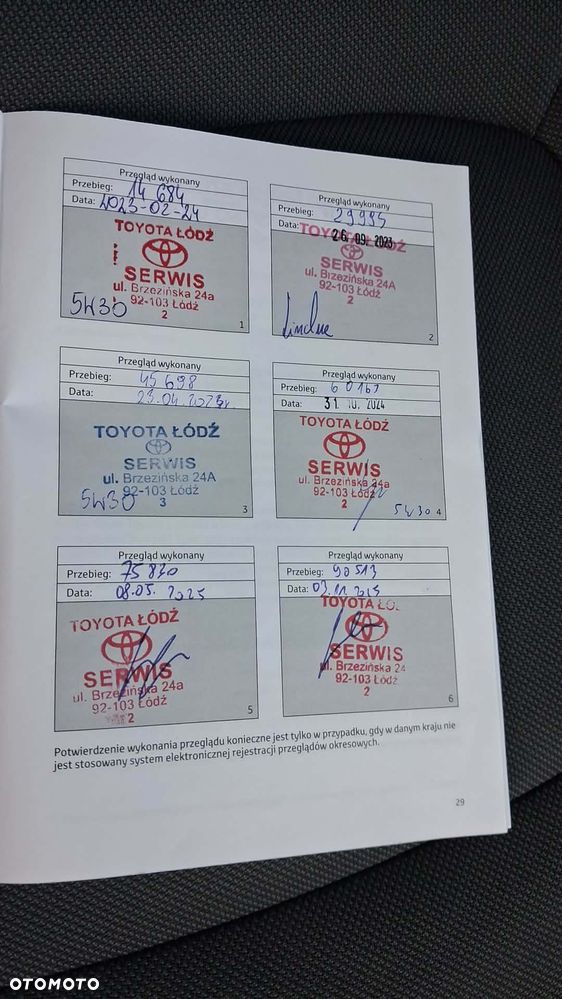 Toyota Corolla - 21