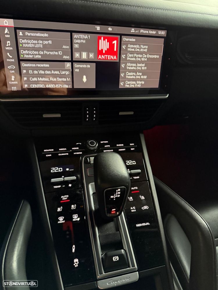 Porsche Cayenne Coupé E-Hybrid Platinum Edition - 12