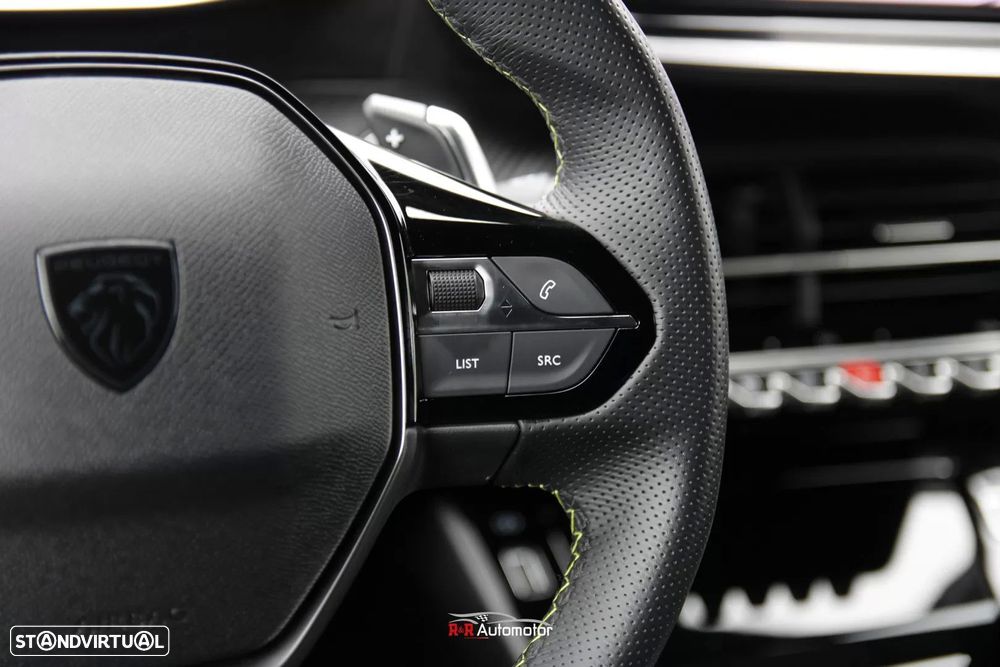 Peugeot 2008 1.2 PureTech GT EAT8 - 27