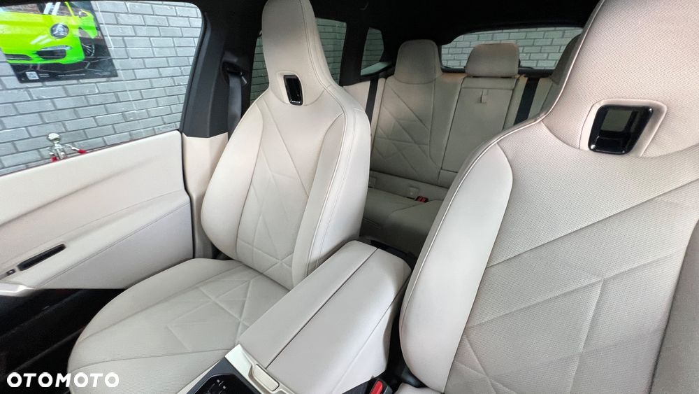 BMW iX M60 111.5kWh Signature - 34