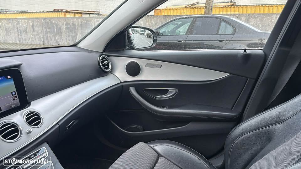 Mercedes-Benz E 220 - 5