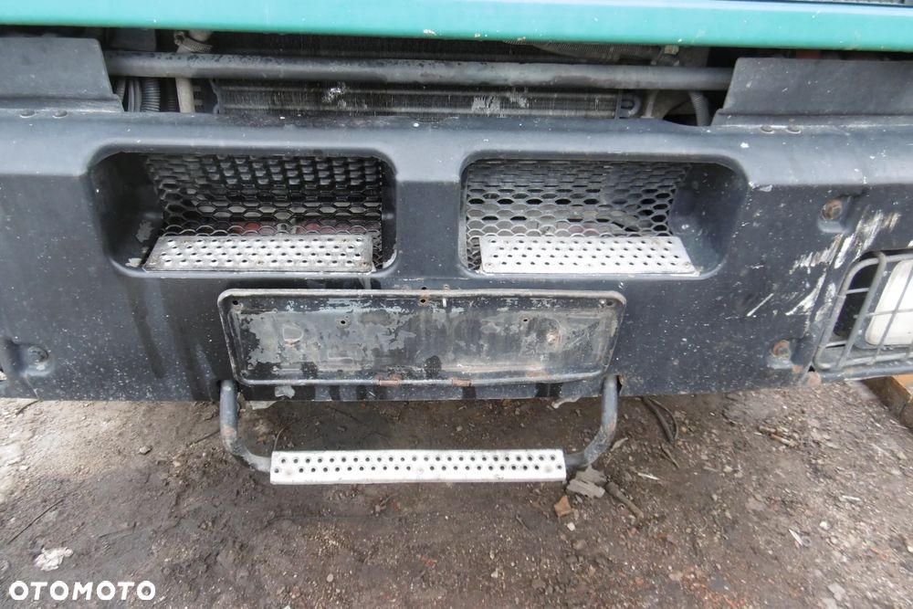 Zderzak Przód Iveco Eurotrakker - 2