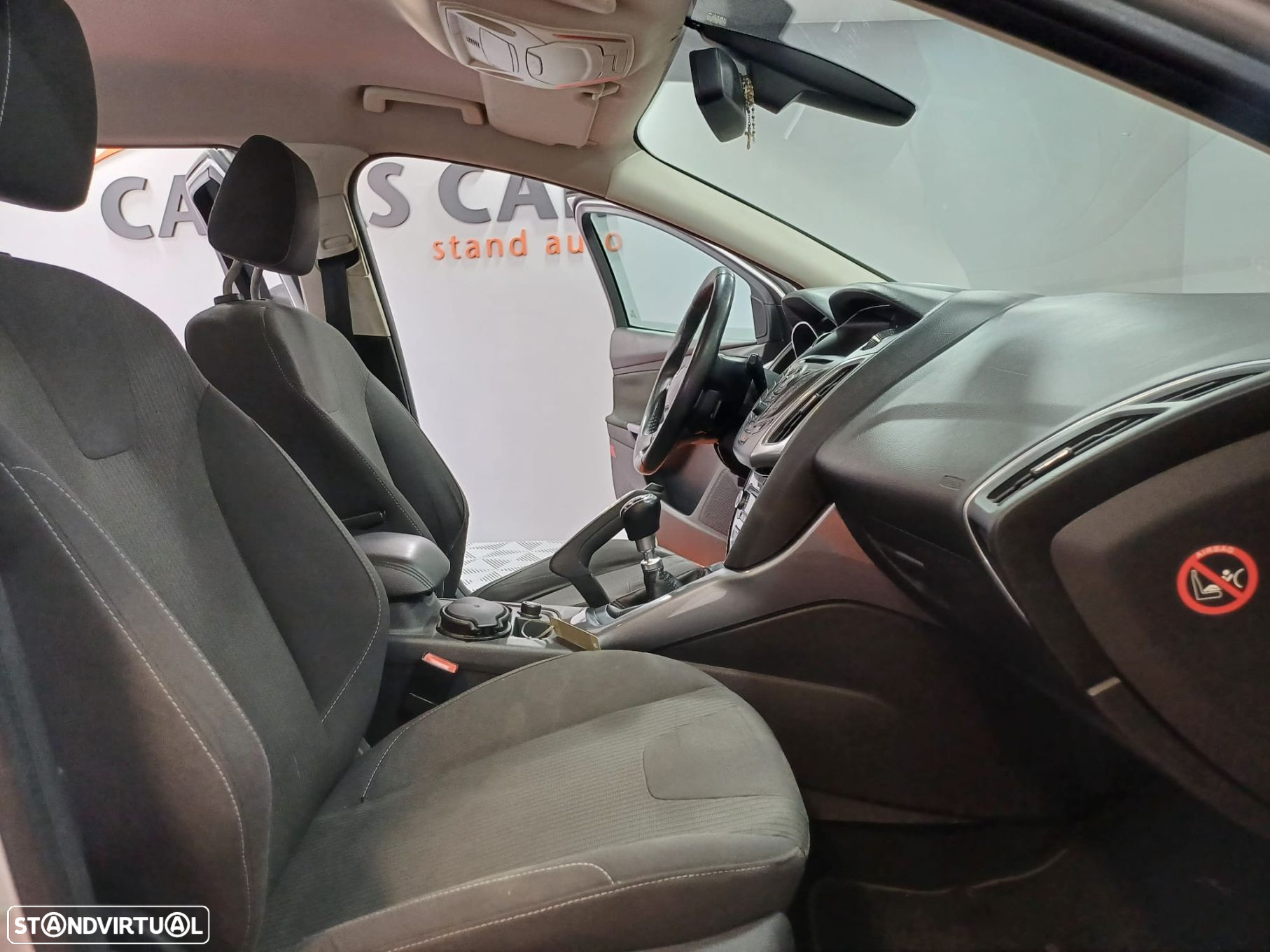 Ford Focus SW 1.6 TDCi Titanium - 11