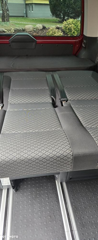 Volkswagen Multivan 2.0 TDI L1 Trendline 4Motion DSG - 11