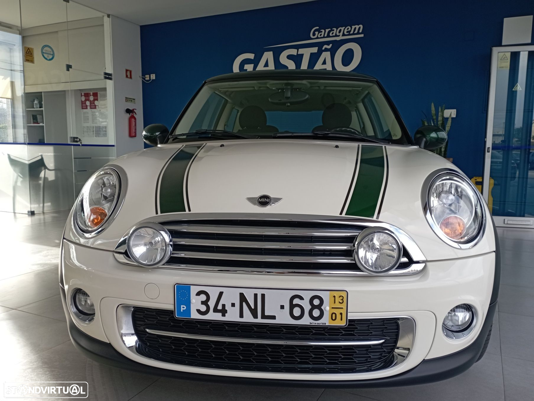MINI 3 Portas Cooper D - 3