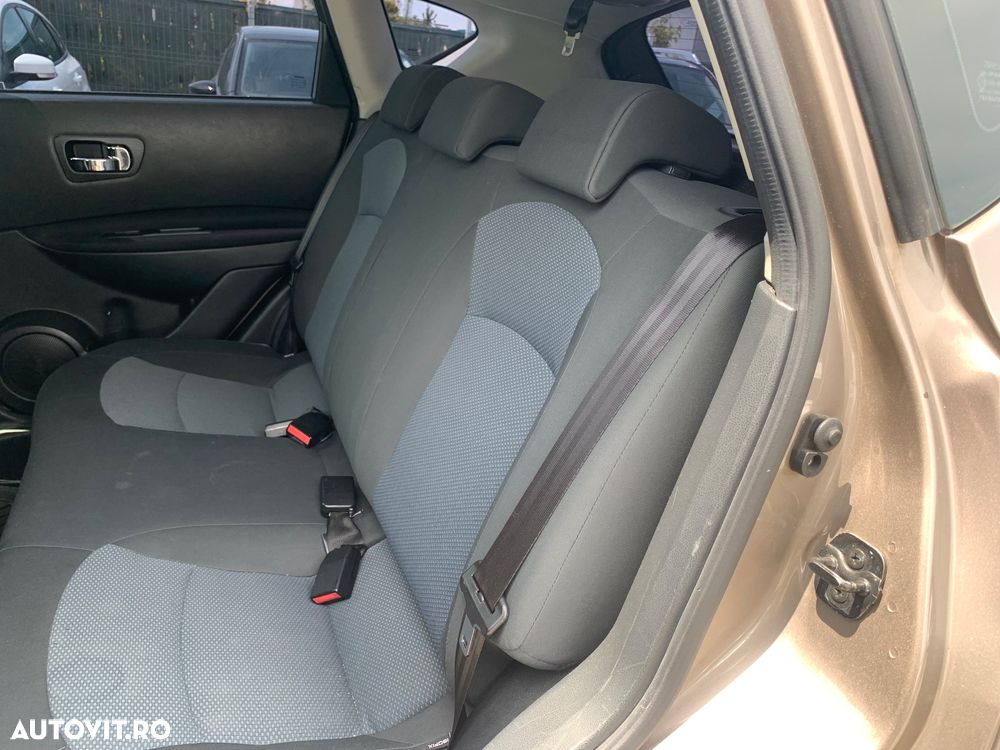 Nissan Qashqai 1.6 Acenta - 11