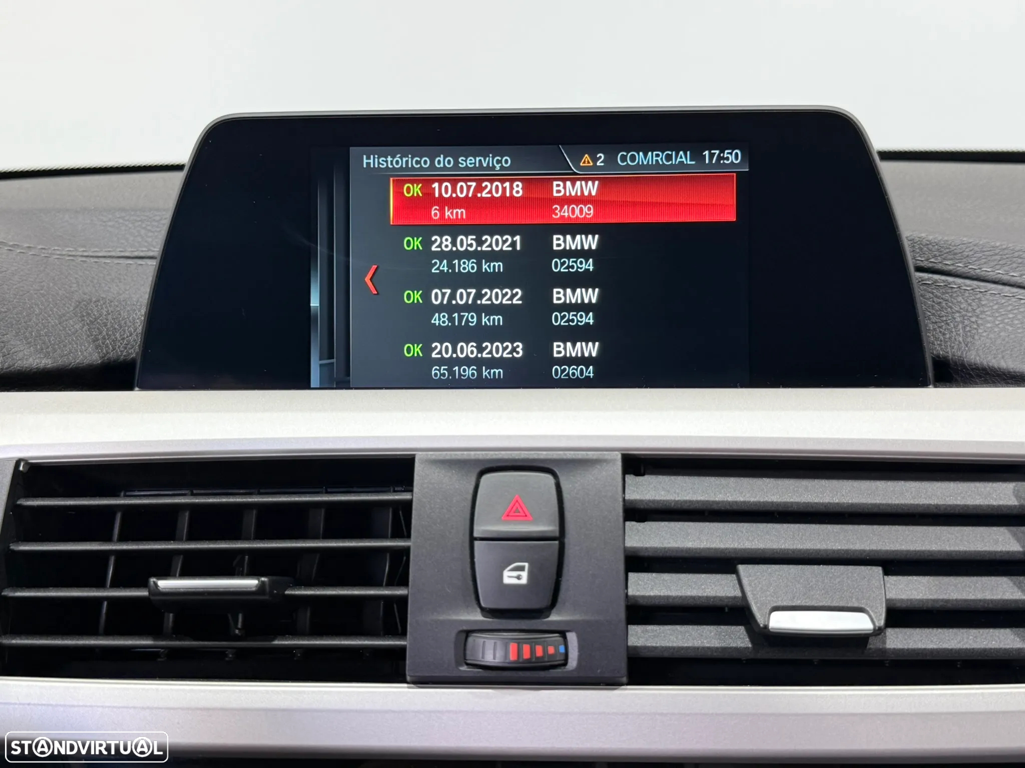BMW 330 e iPerformance Line Sport - 32