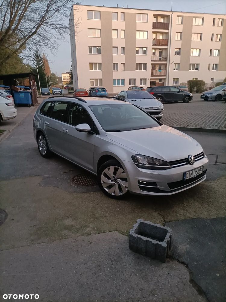 Volkswagen Golf 1.2 TSI BlueMotion Technology Comfortline - 12