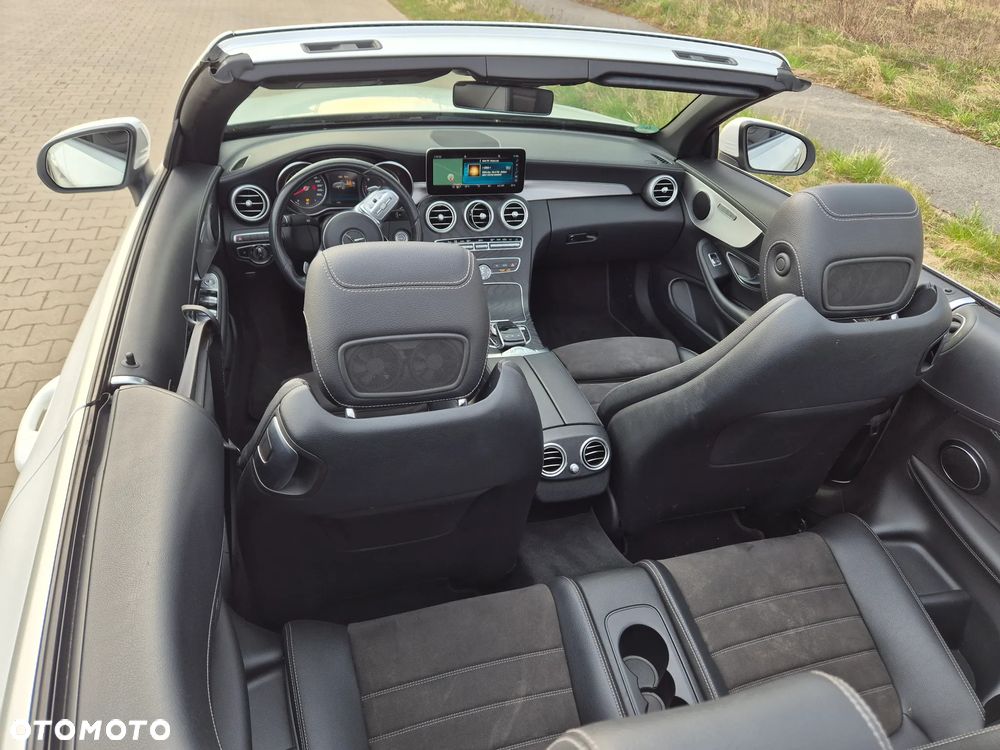 Mercedes-Benz Klasa C 180 9G-TRONIC AMG Line Plus - 5