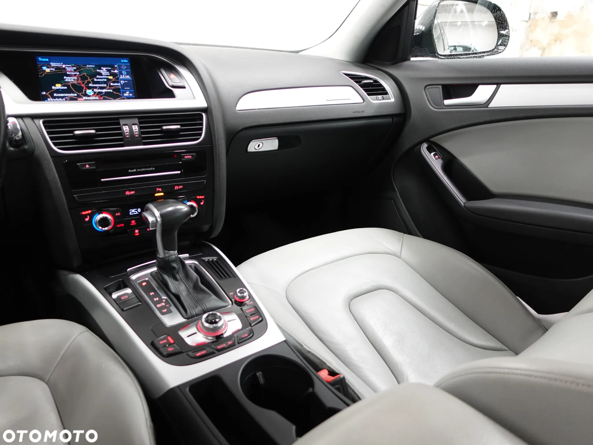Audi A4 Allroad 2.0 TDI Quattro S tronic - 37