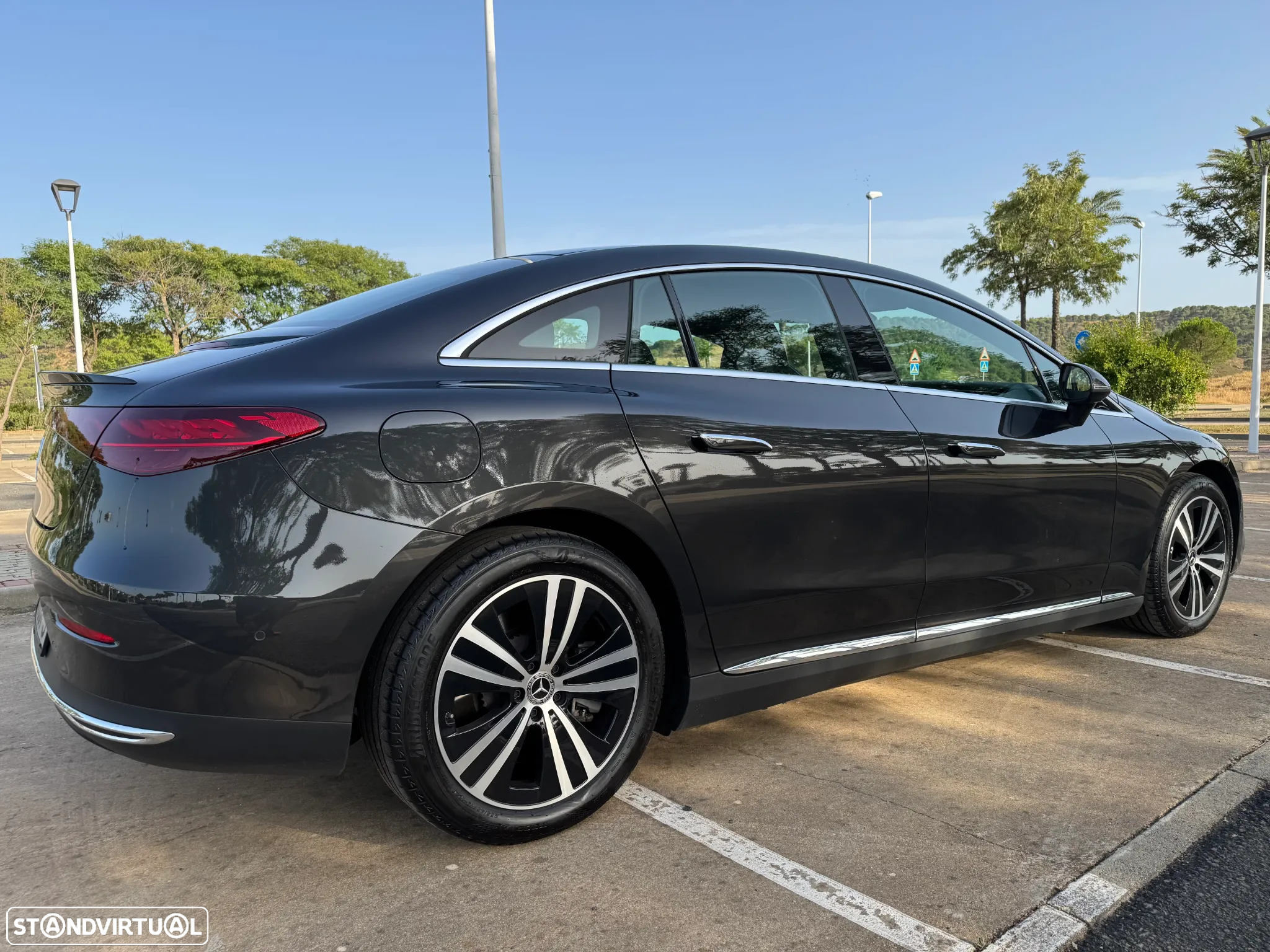 Mercedes-Benz EQE 300 Edition Electric Art - 7
