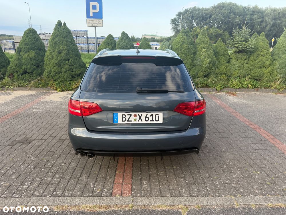 Audi A4 Avant - 22