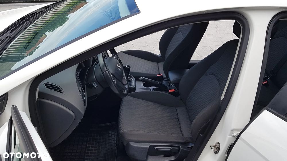 Seat Leon 1.6 TDI ECOMOTIVE Style S&S - 20