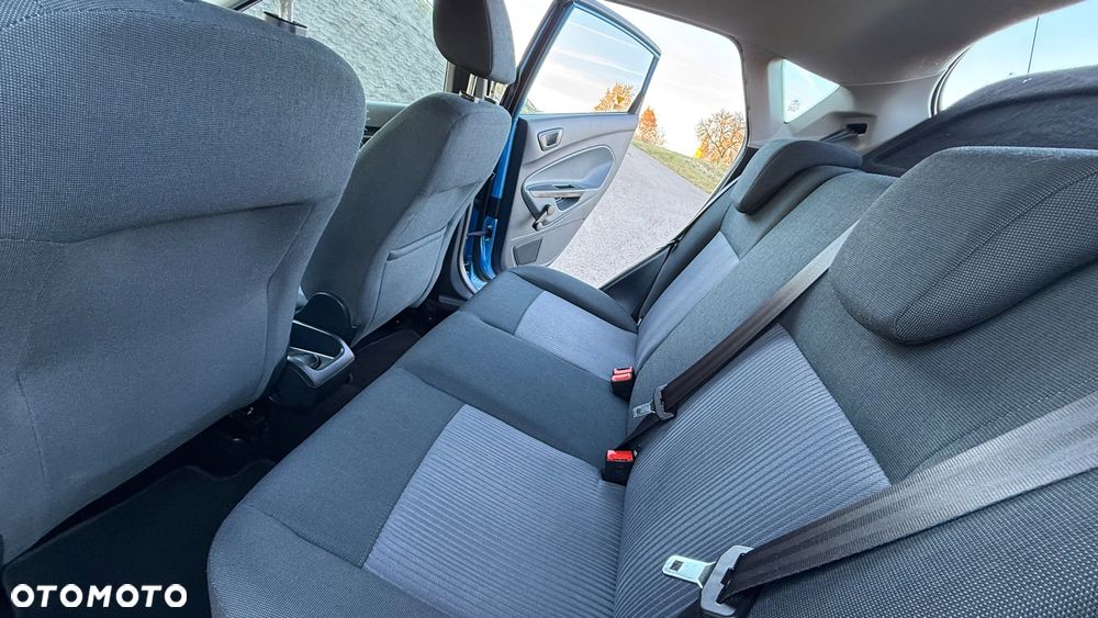 Ford Fiesta 1.25 Ambiente - 28