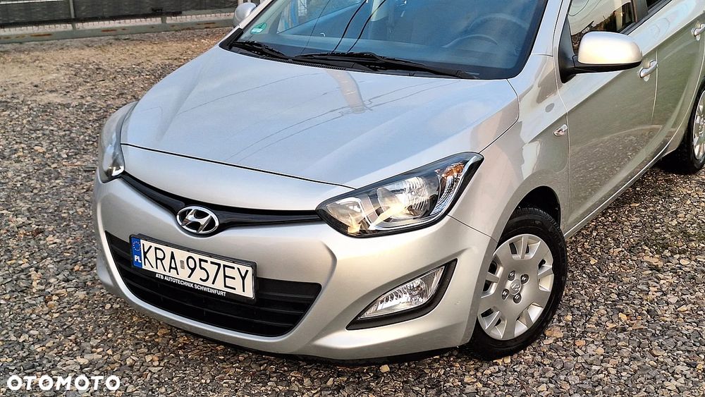 Hyundai i20 1.25 Comfort - 20
