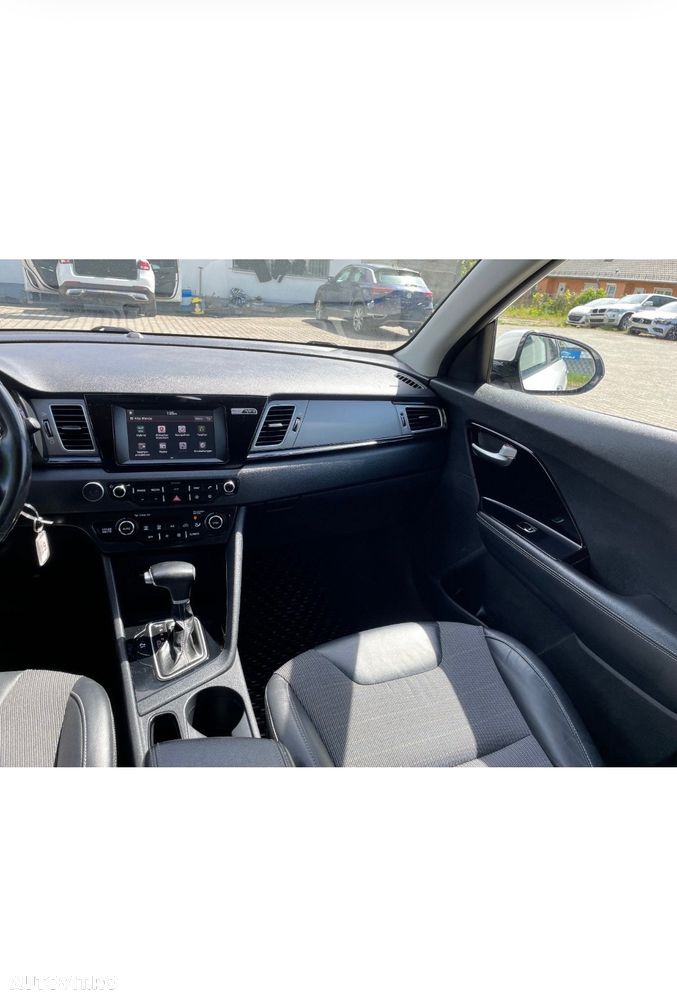 Kia Niro 1.6 GDI 6DCT HEV Comfort - 9