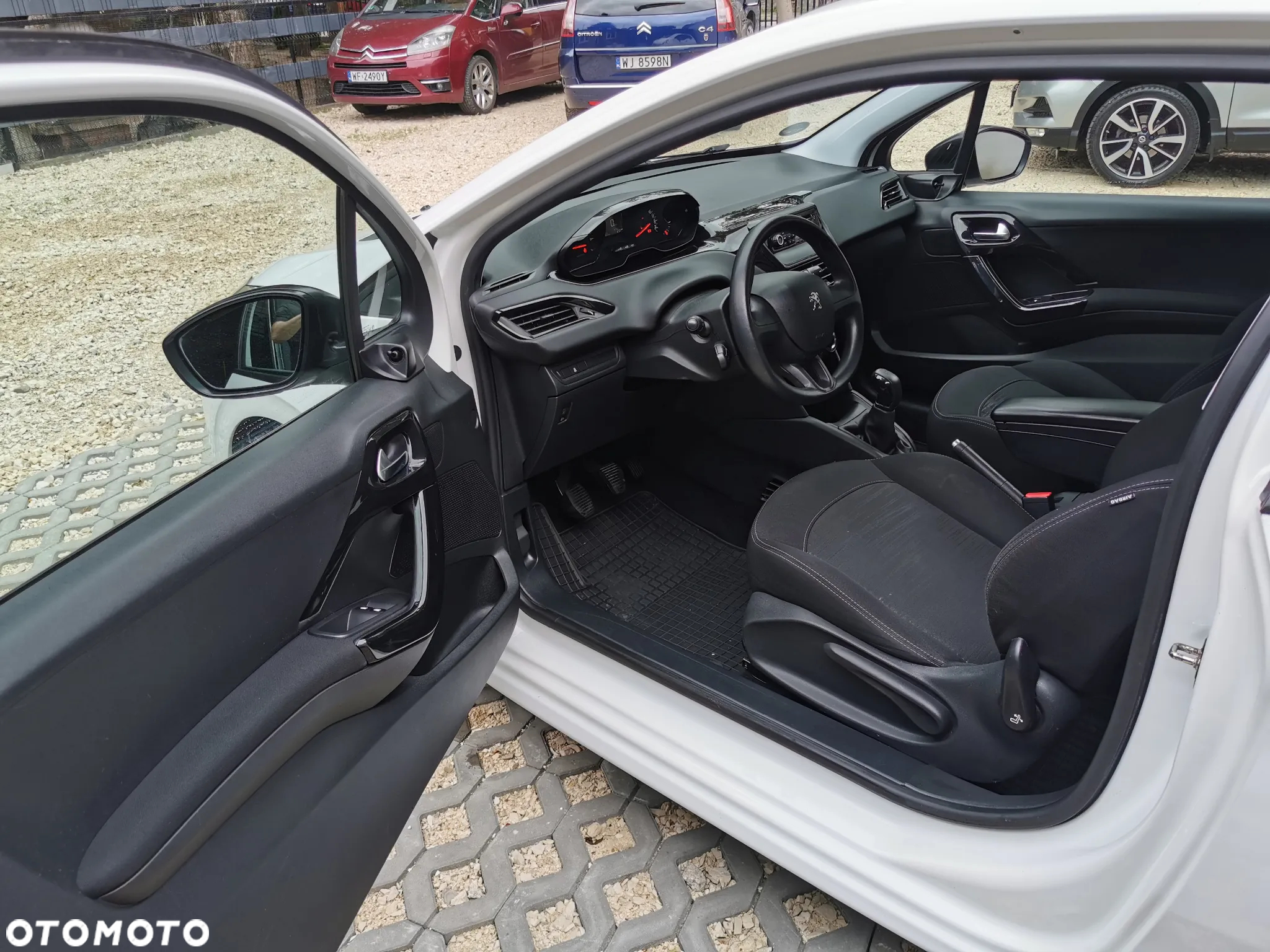 Peugeot 208 1.0 PureTech Access - 11