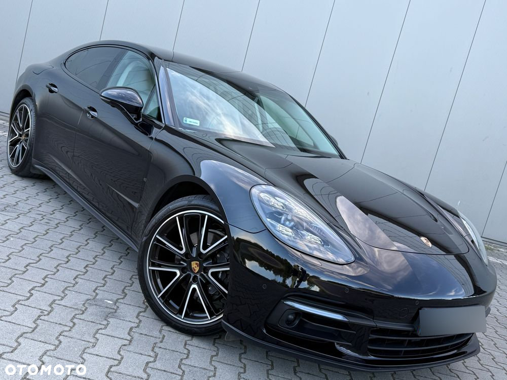 Porsche Panamera 4 Executive - 13