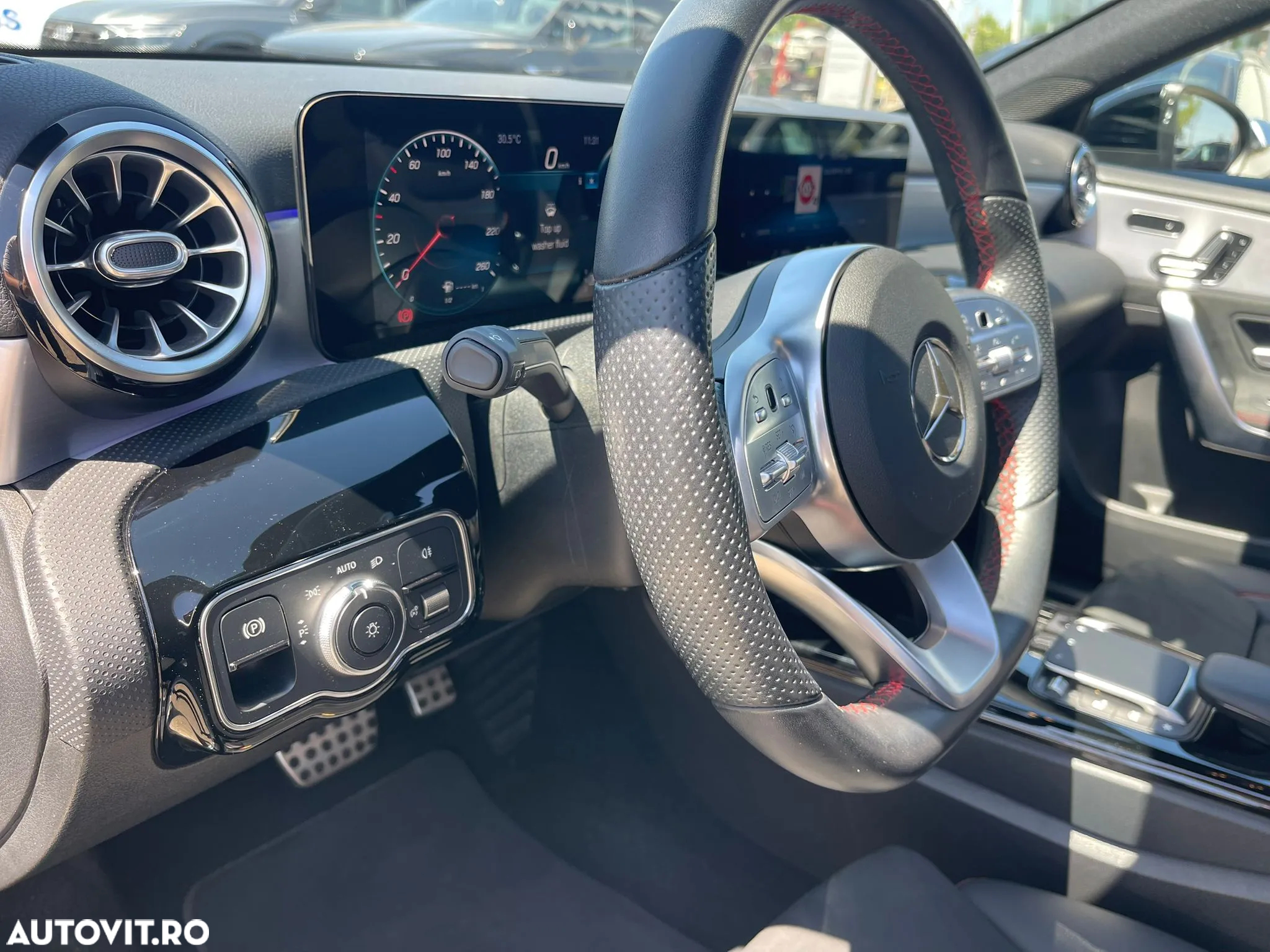 Mercedes-Benz A 250 e 8G-DCT AMG Line - 20