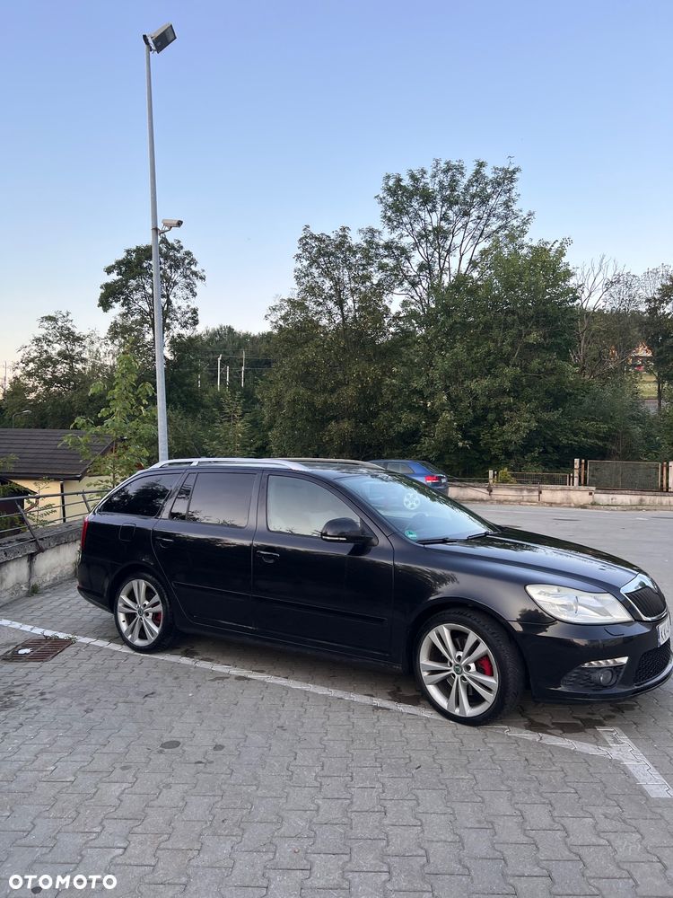 Skoda Octavia 2.0 TDI RS - 3