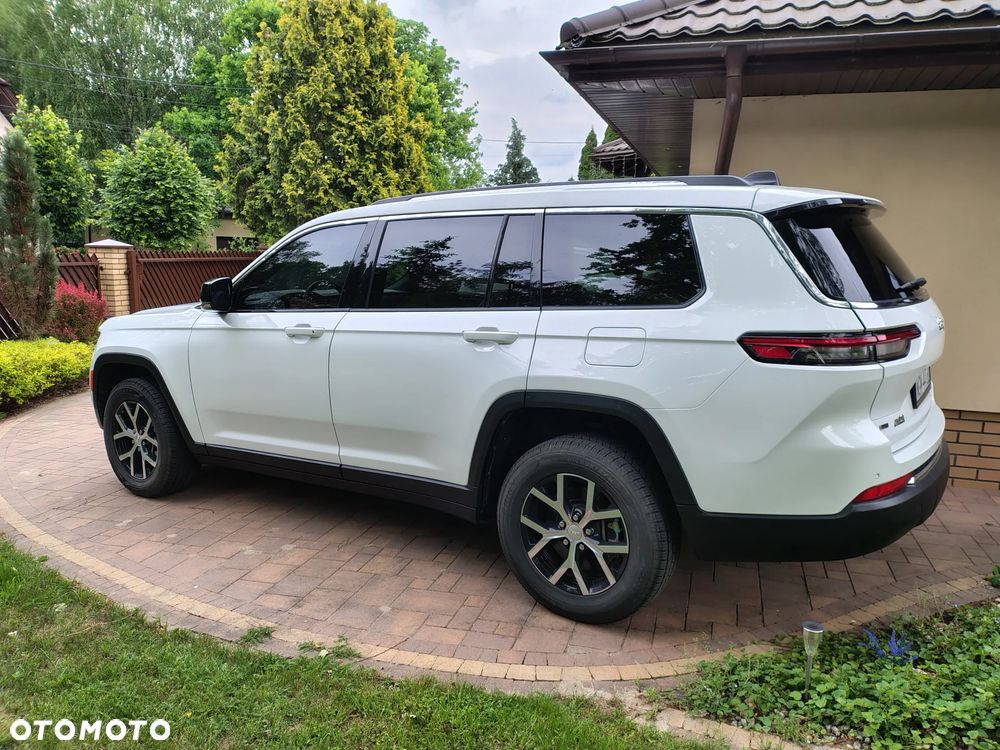 Jeep Grand Cherokee - 4