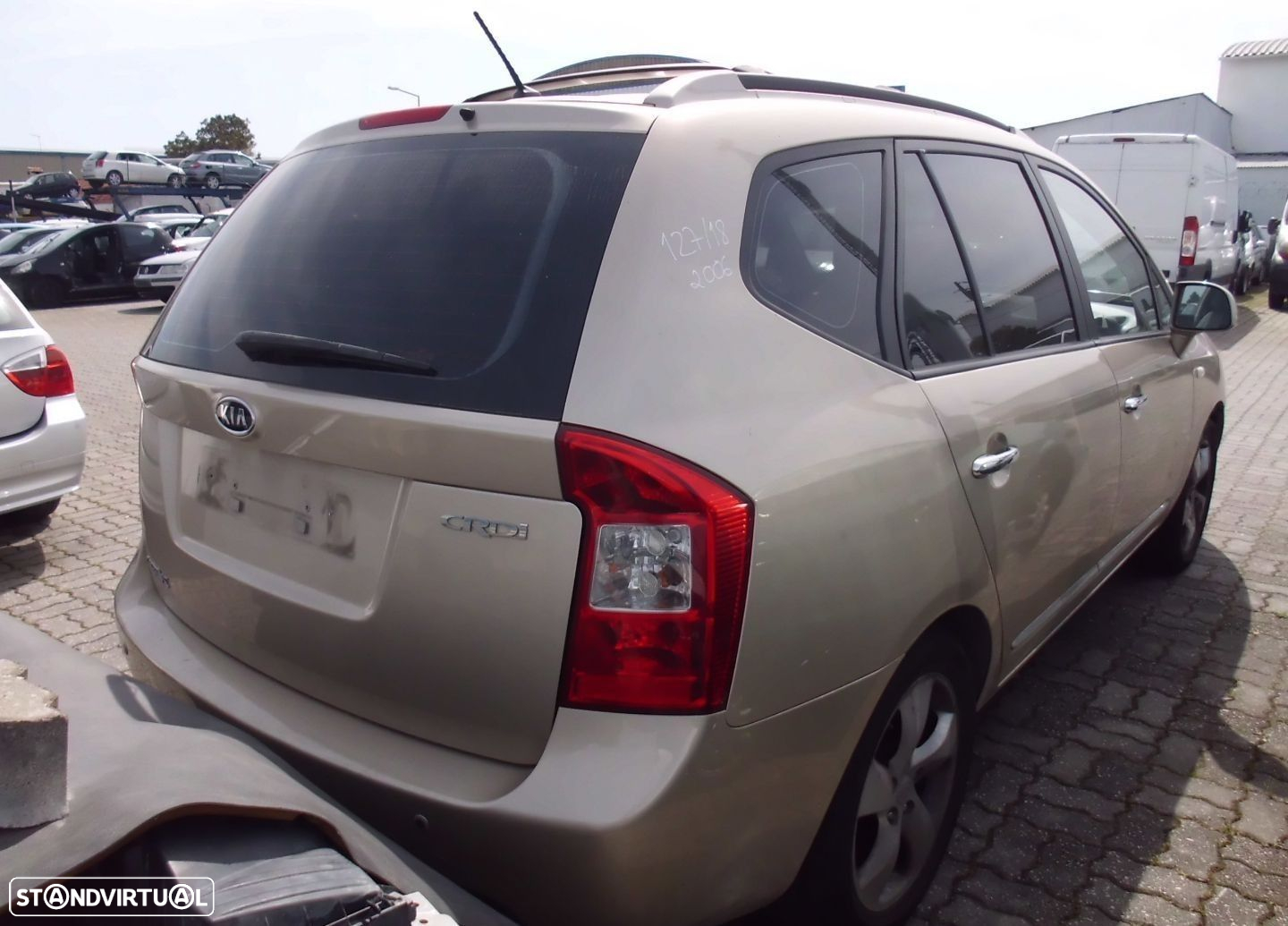 Peças Kia Carens  2006 - 4