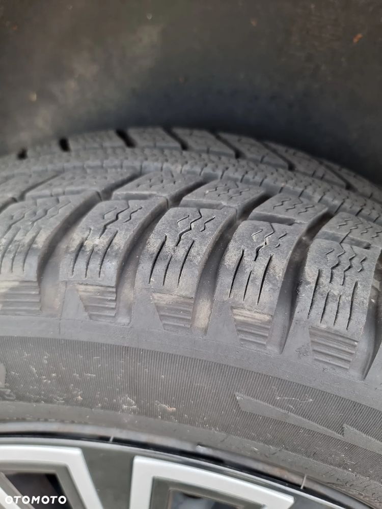 Volkswagen Caddy - 10